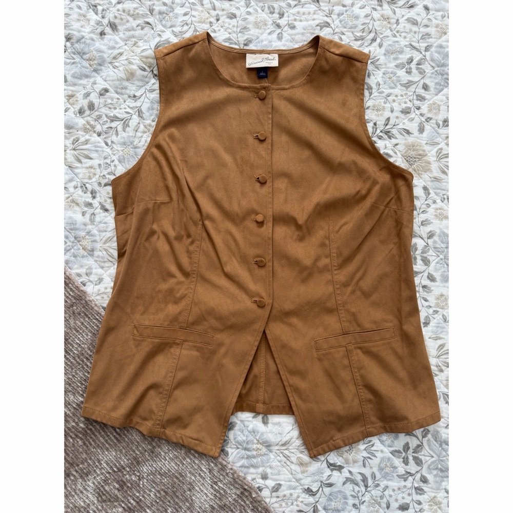 Universal Thread Brown Button-Front Sleeveless Vest L